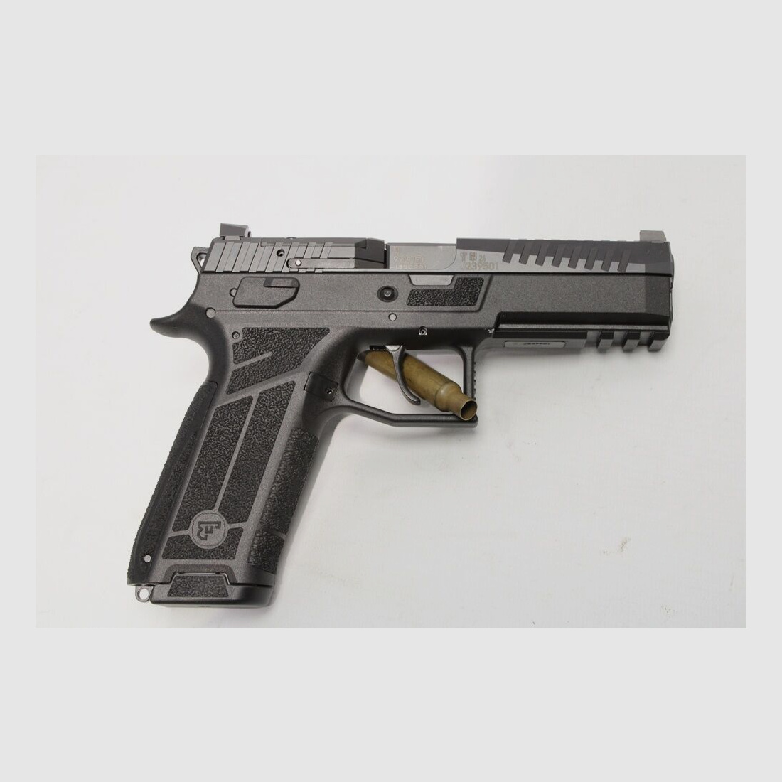 CZ Pistole P-09 F Nocturne