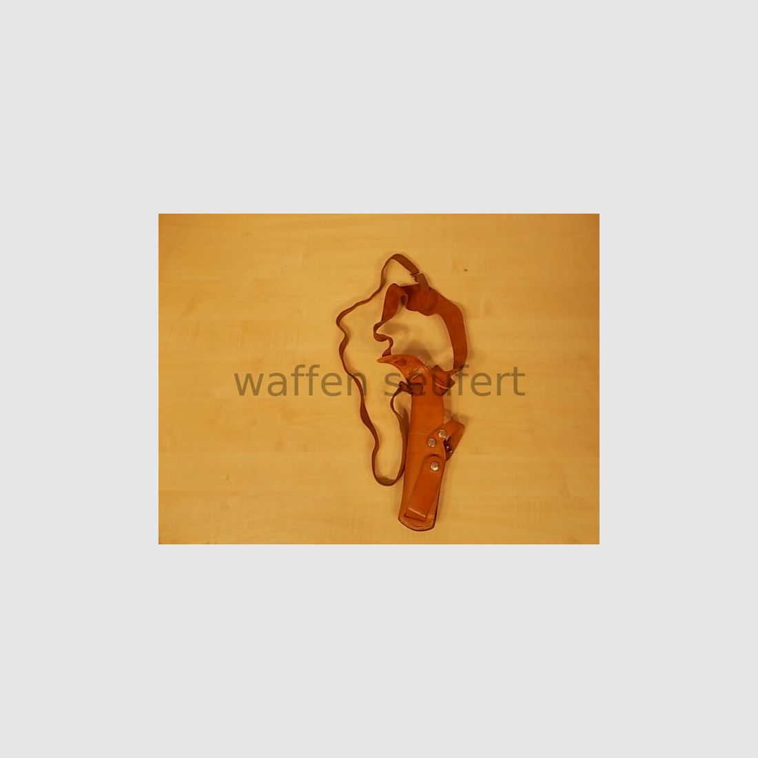 Bianchi X15 Medium shoulder holster for revolver/pistol up to 4