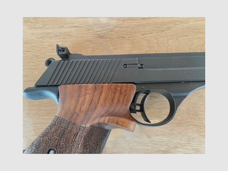 Erma ESP 85A plus .32 sistema de cambio – con empuñadura RINK y amplio stock de piezas de repuesto.