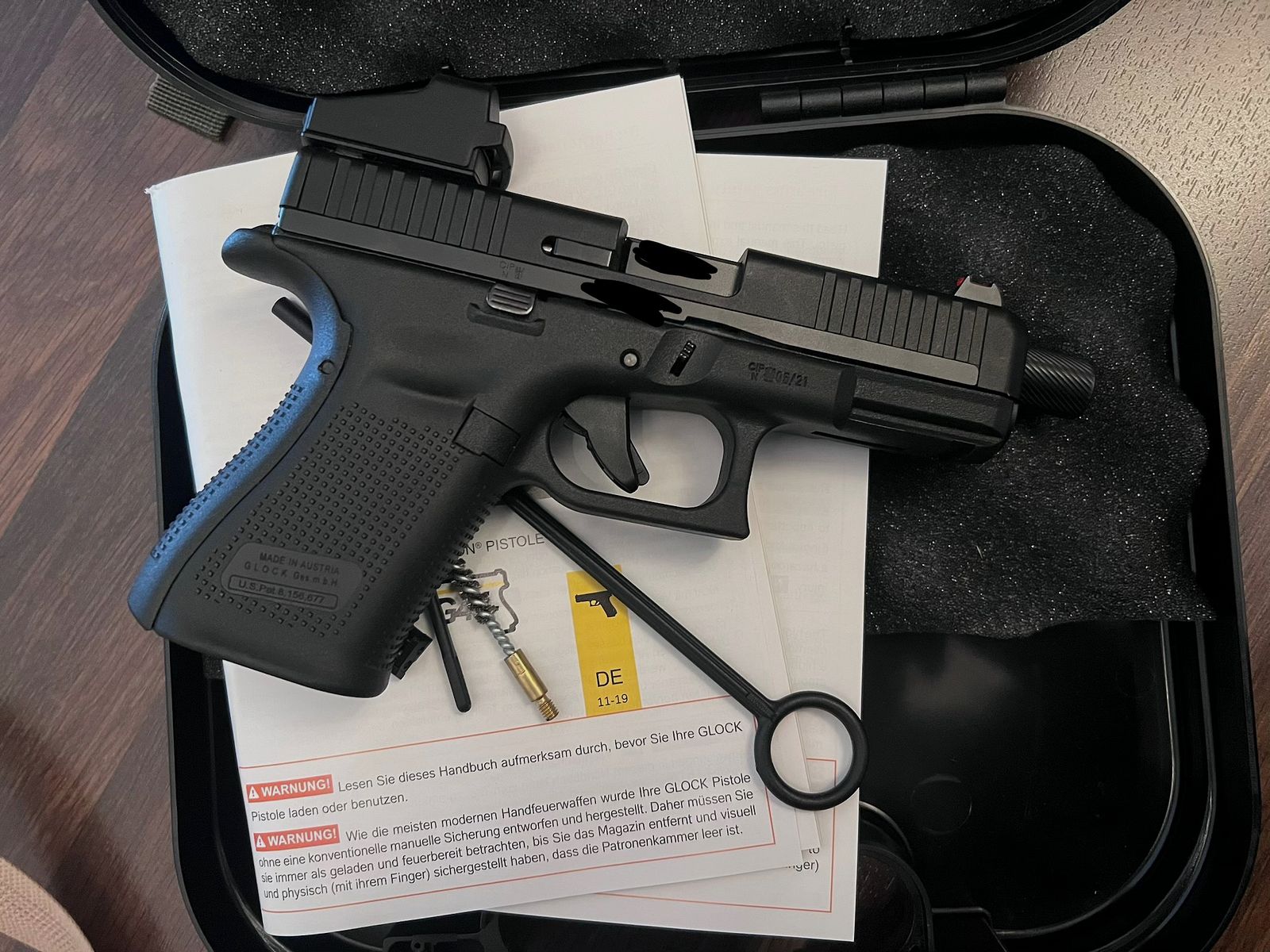 Glock 44 .22 lr with threaded barrel and Shield SMS 4.0 MOA + Glock Performance Trigger