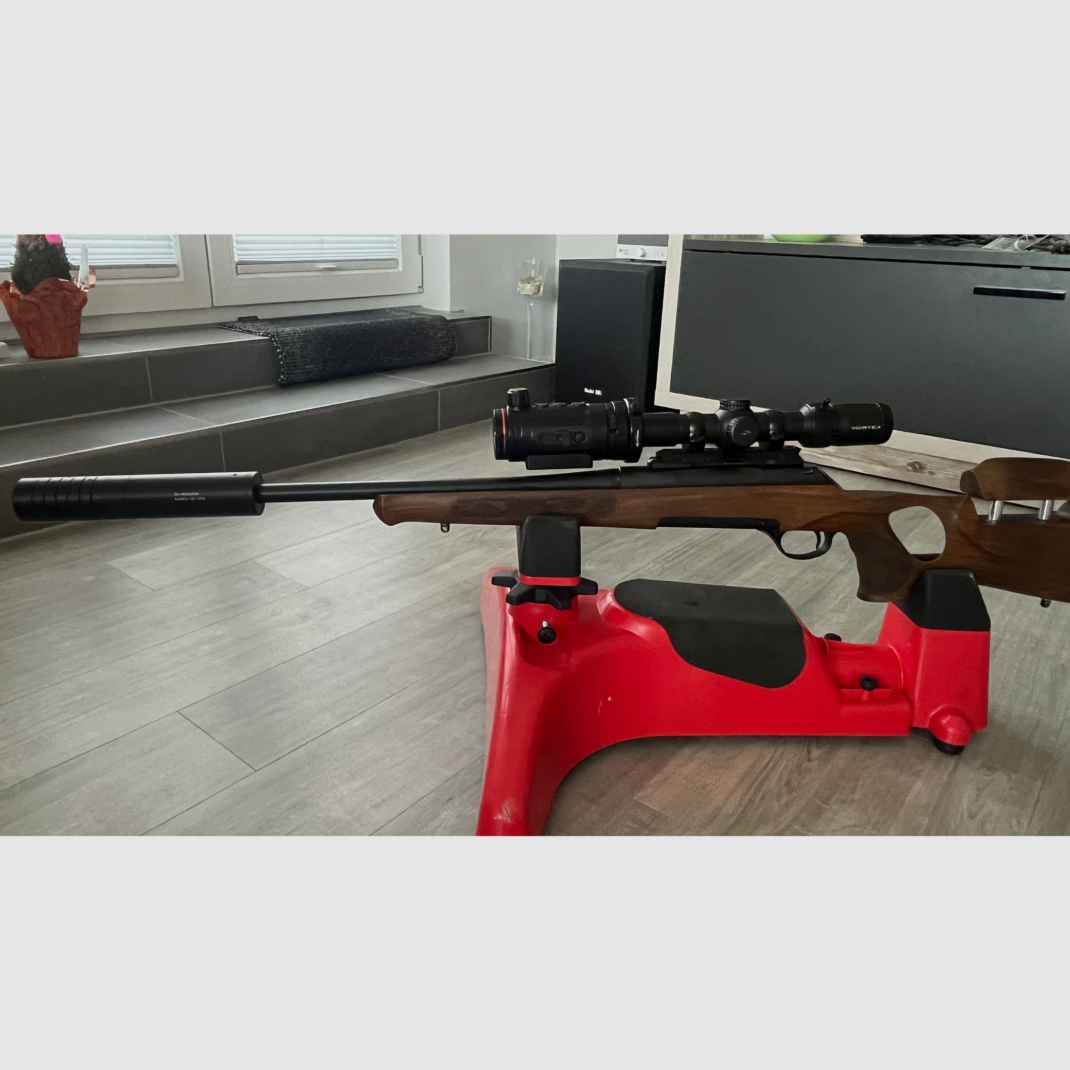 Haenel Jäger 10 in .308 komplett mit Wärmebildvorsatzgerät