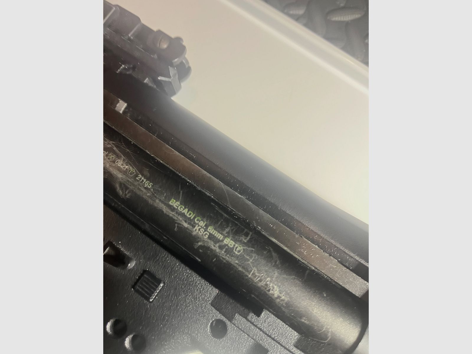 Tokyo Marui KSG Gas Shotgun + Shell holder + 5 shells, image 6 of 6