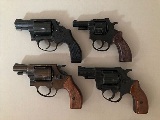 Konvolut Revolver Schreckschuss Röhm RG 79  Umarex 4,5mm & 9mm  Reck Chief Special