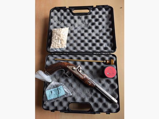 spanischer Vorderlader-Perkussionspistole  Ardesa, 11,4 mm (bzw. Kaliber .45)