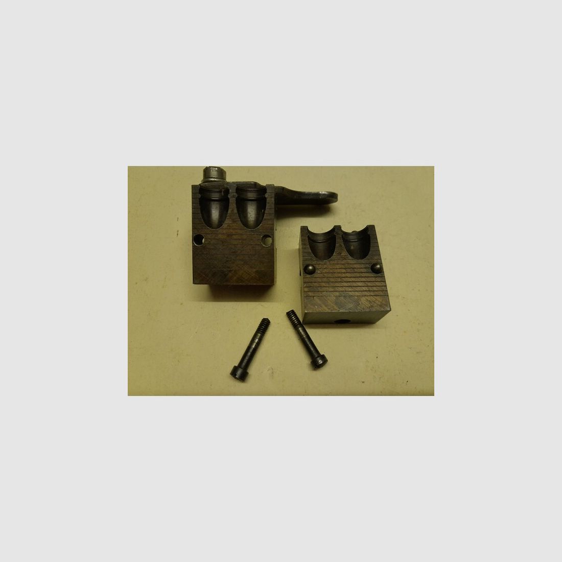 Doppelkokille Kaliber .452 f. Kal. .45 ACP, RN 225gr f. Gascheck, Länge 16,4mm zweifach 2-fach Lyman