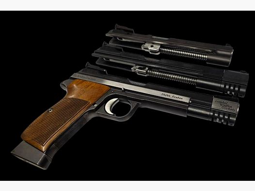 SIG Hämmerli Mod. 210/6 mit 3 Wechselsysteme 9mmLuger (Matchlauf siehe Bild), 9 Para (Normale Länge ohne Abbildung), 7,65 Para und .22LR