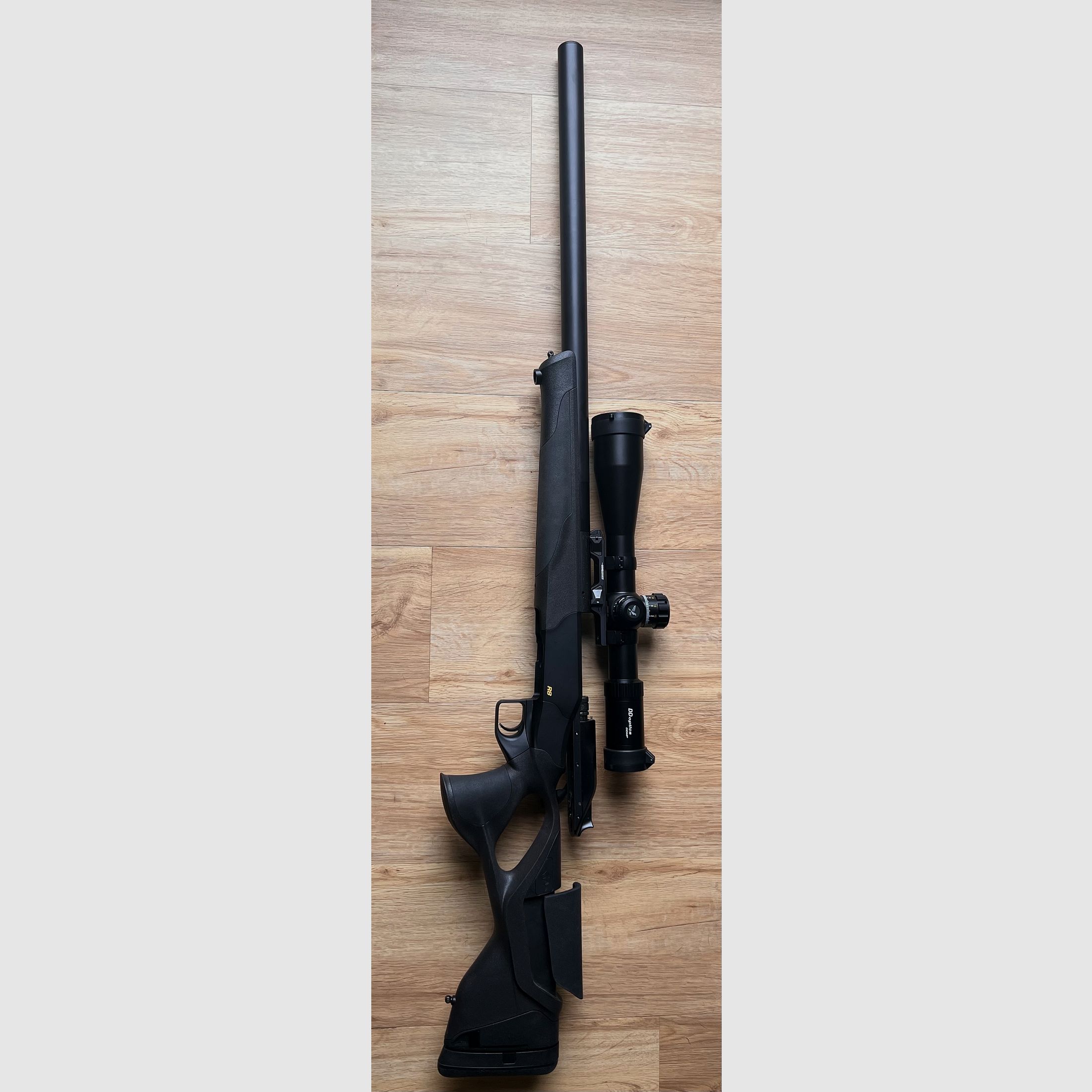 Blaser R8 Ultimate XSilence 8,5x55 Blaser z optyką i amunicją