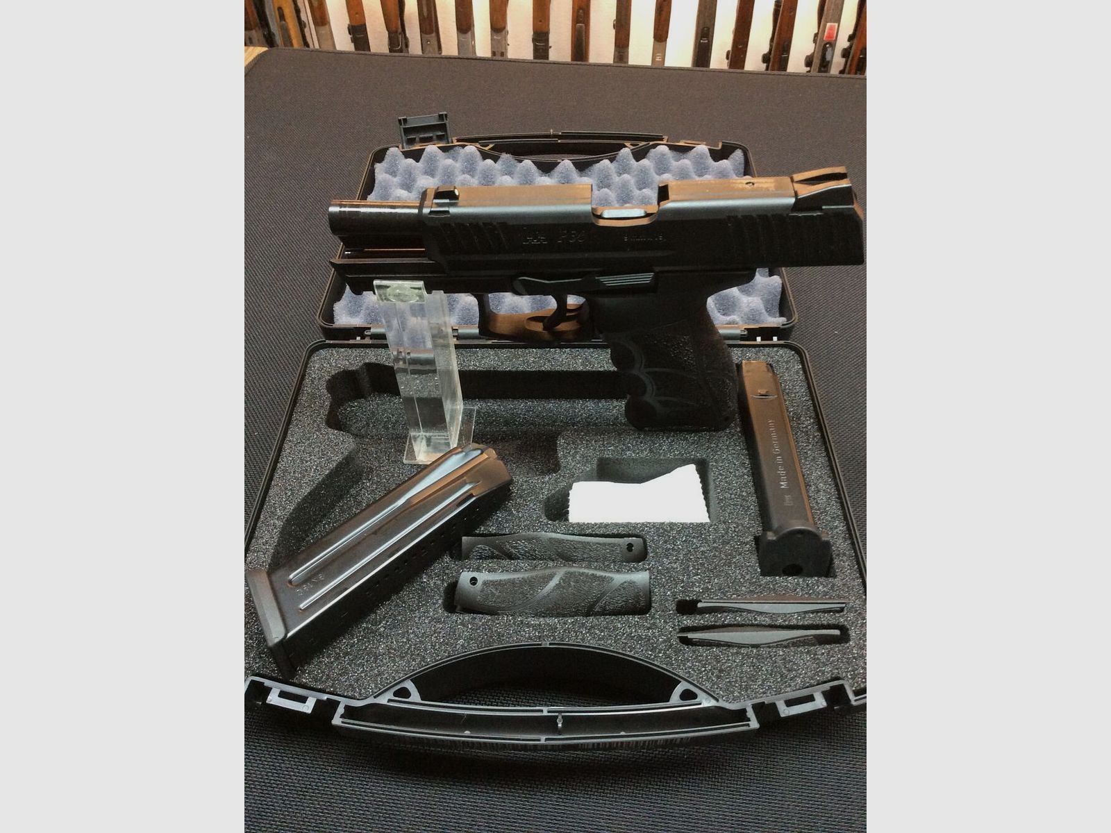 Heckler & Koch HK-Pistole P30 (V3), Kal. 9 mm Luger, DA/SA,	 9mmLuger