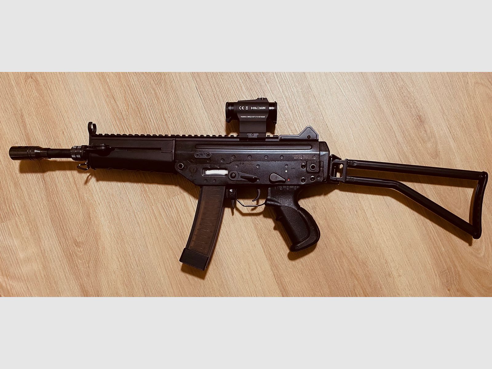 Kolarms Phoenix  (9mm Luger Pistolenkarabiner) mit Holosun HS503