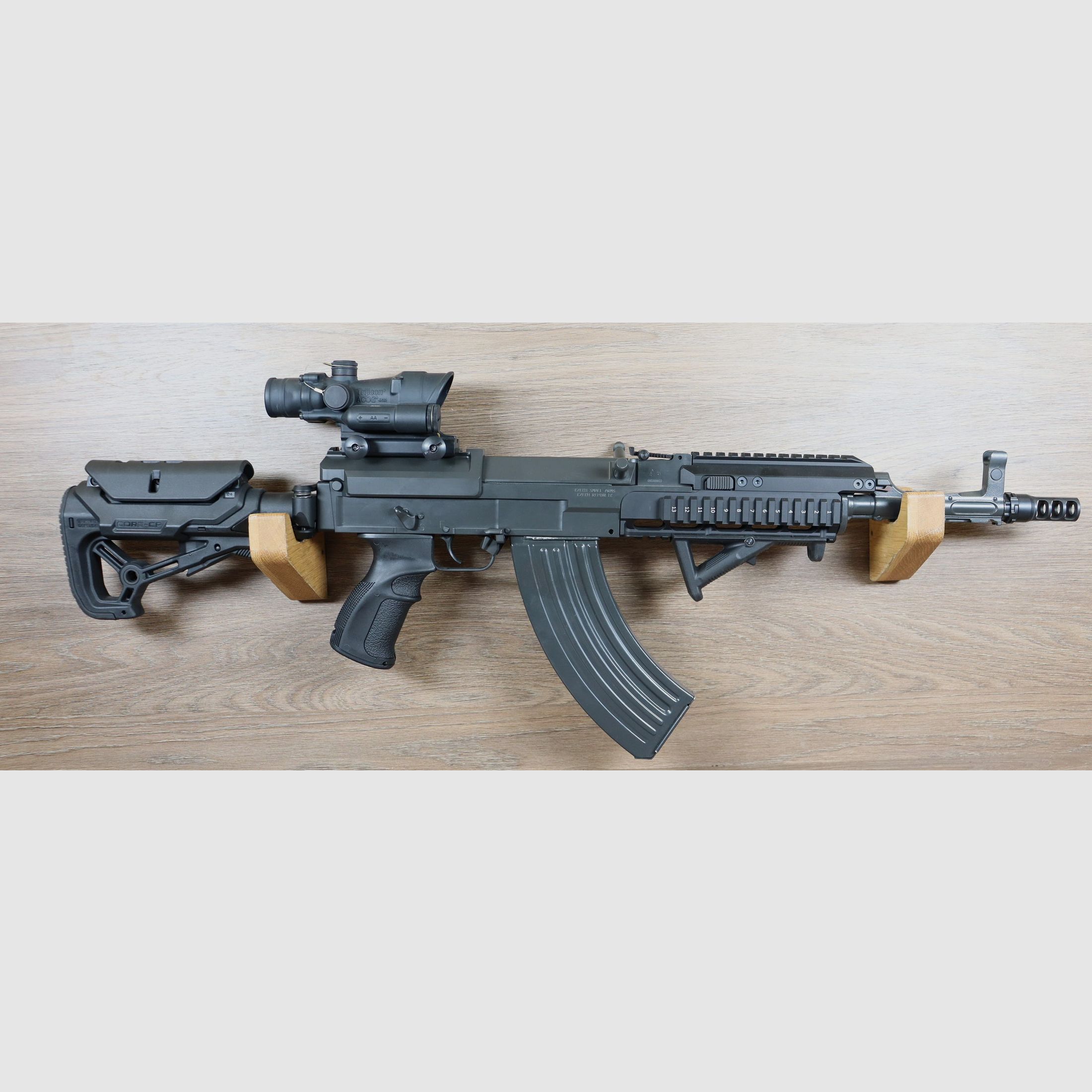 VZ58 Custom, afbeelding 1 van 3
