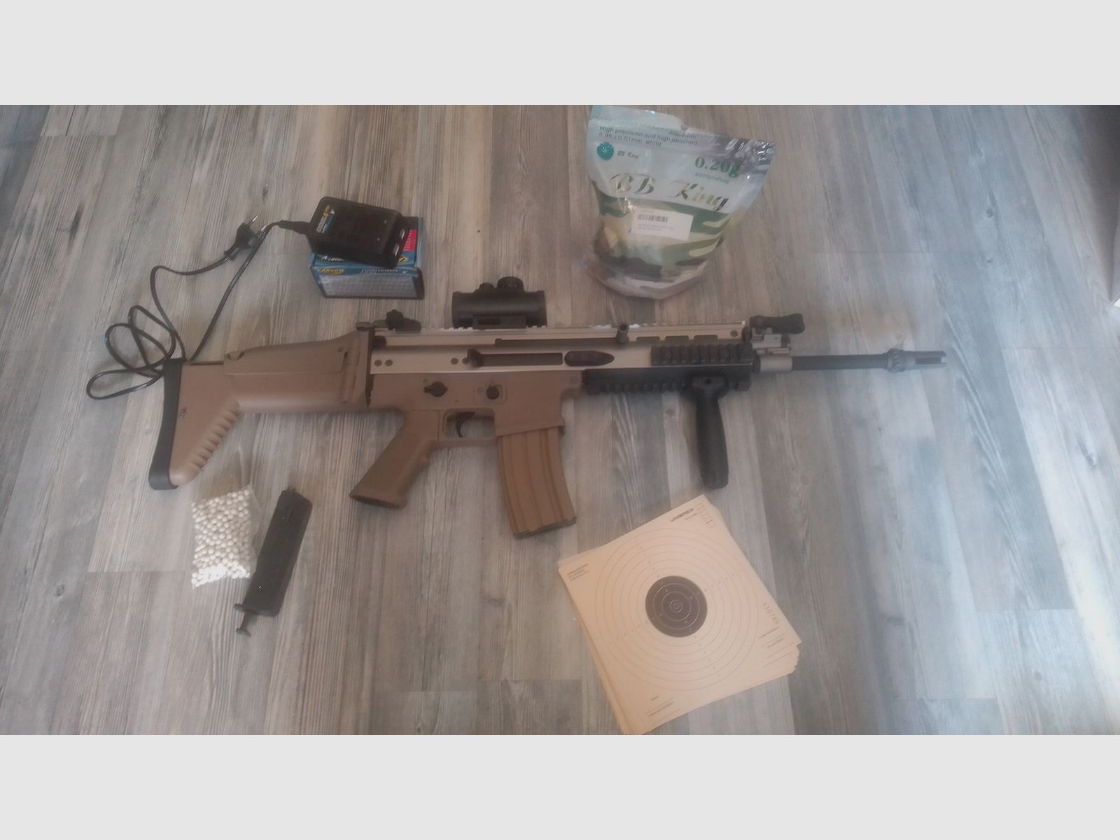 FN Scar Sturmgewehr - Wei-ETech Socom-L MK16 Mod 0 Vollmetall S-AEG 6mm BB desert 