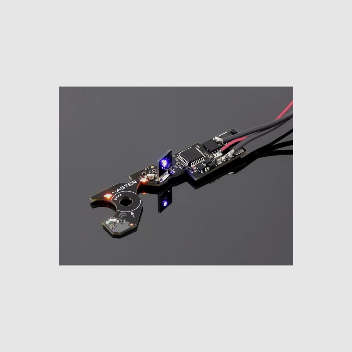 AKS-74UN Essential Steel Version with Gate Aster V3 free from 18 Black/Real Wood | E&L