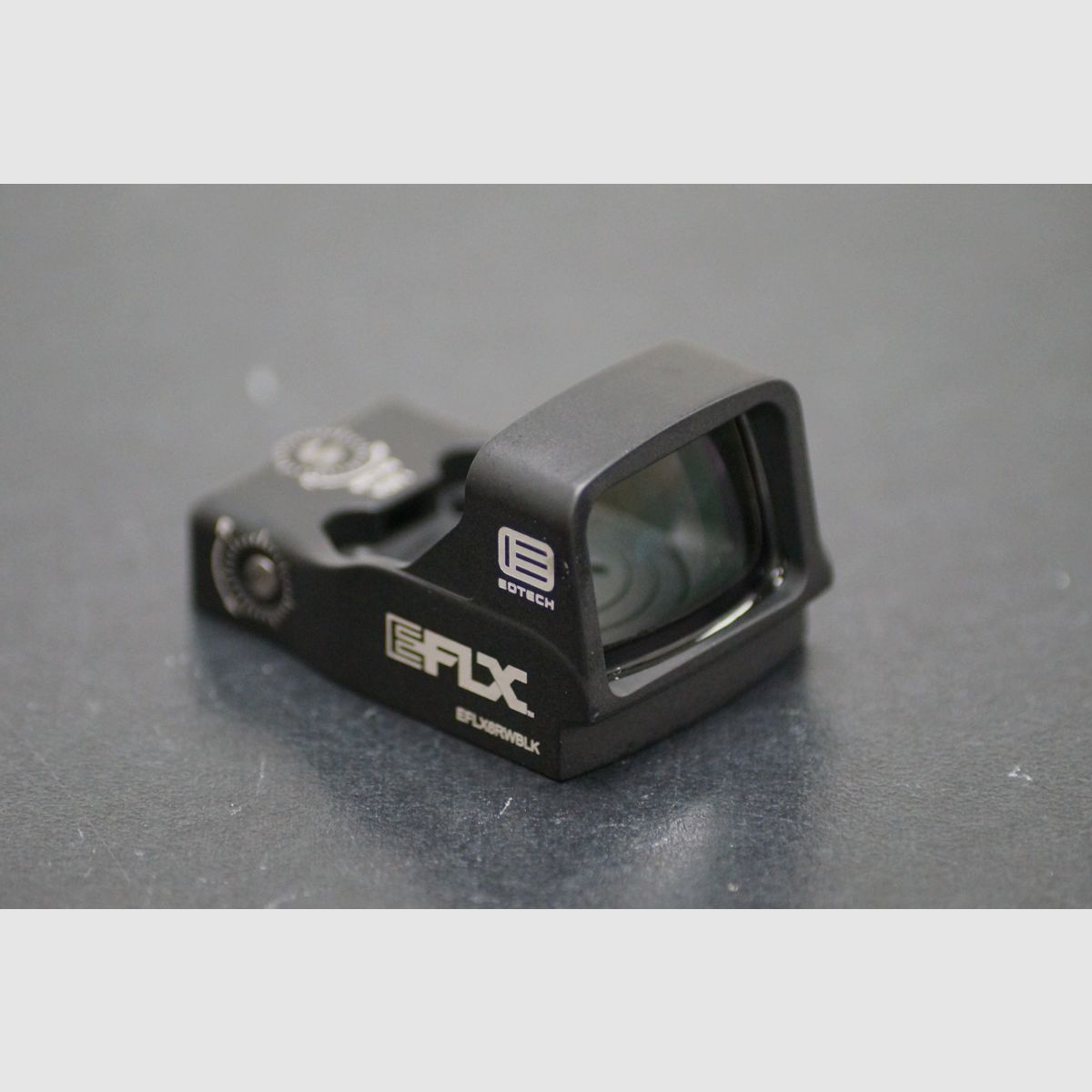 EOTECH EFLX Mini Reflex Sight 6 MOA punto BLK, immagine 1 di 4