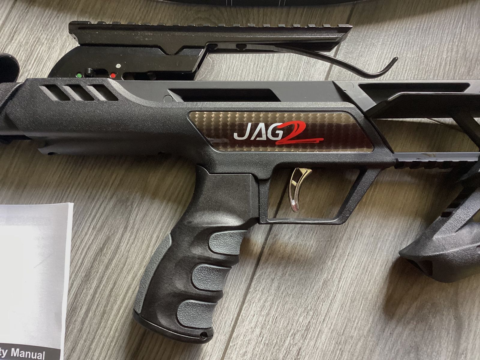 EK Archery Jag II Pro 175 lbs 260 FPS + red dot