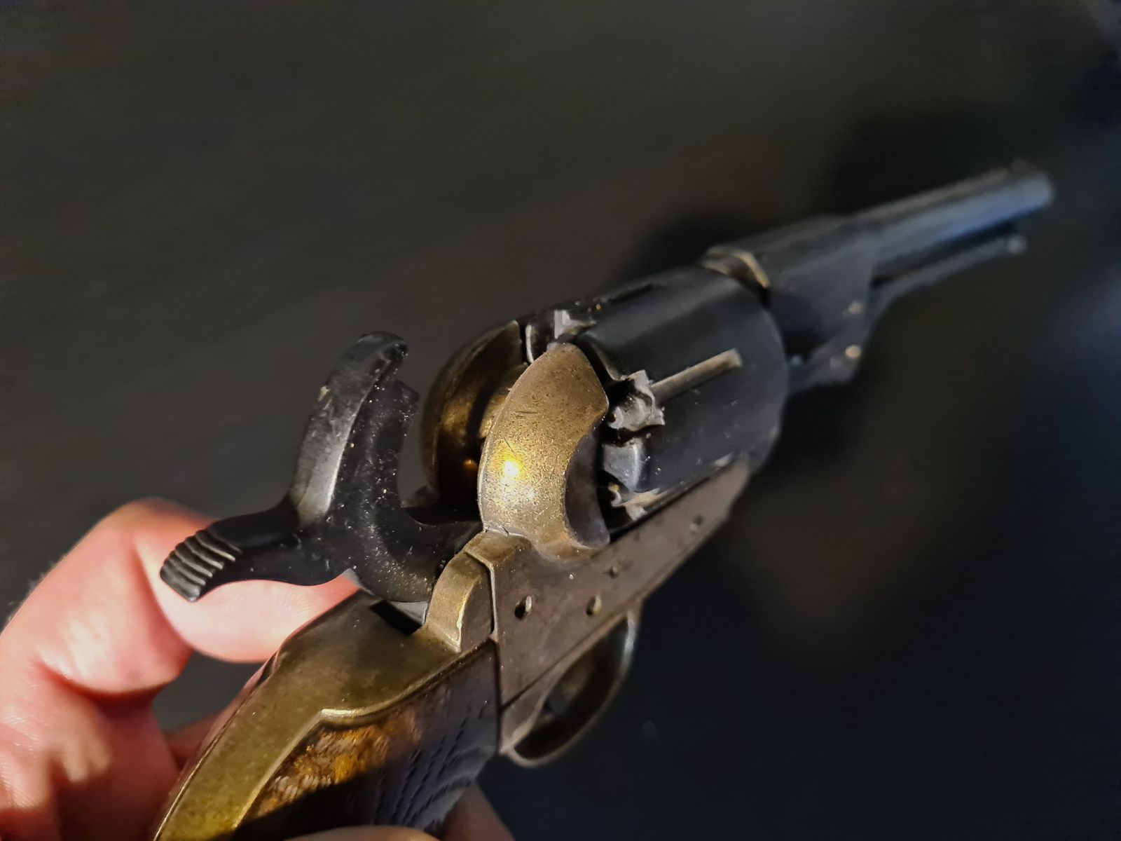 Colt Dragoon Dekowaffe