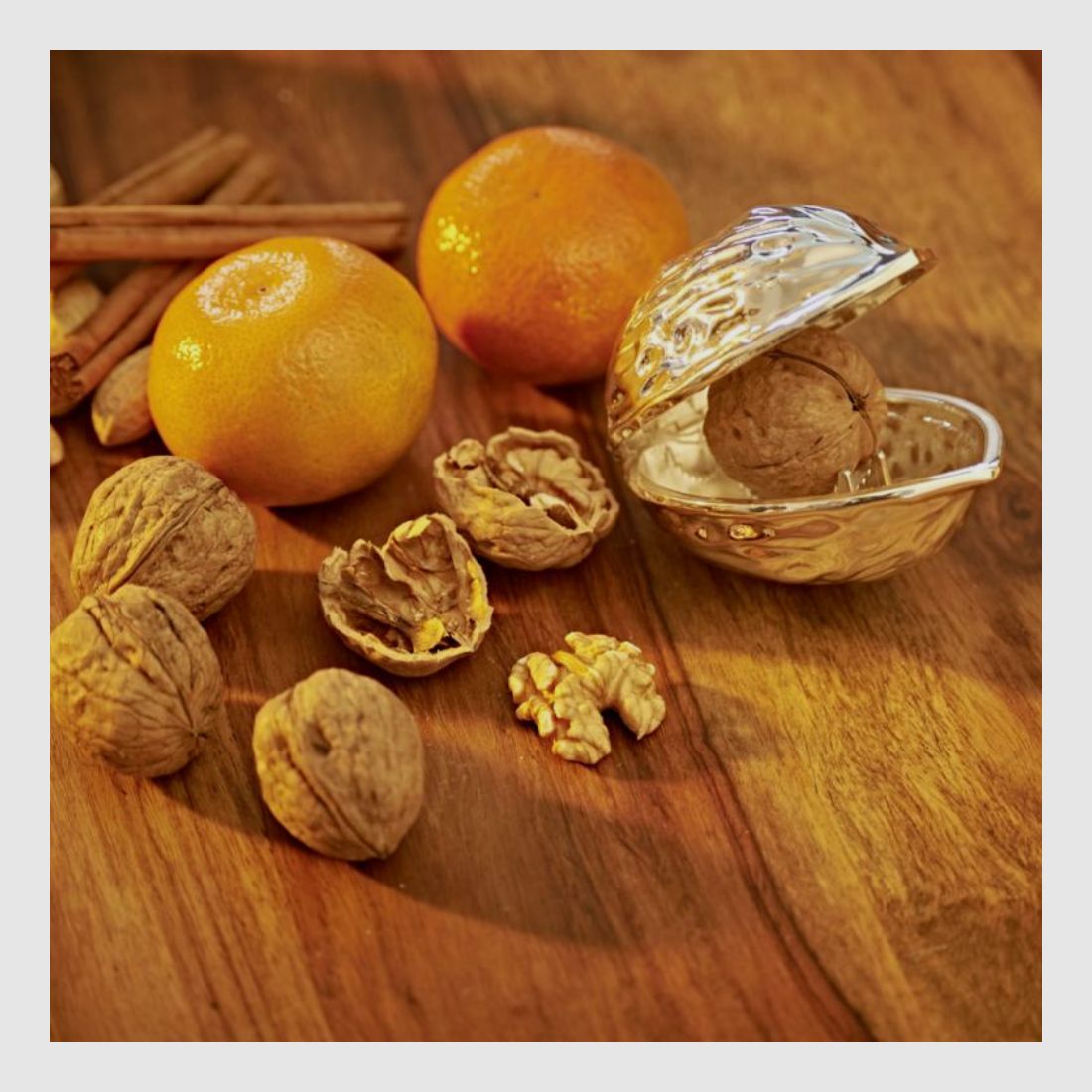 Nussknacker Walnuss 9cm versilbert