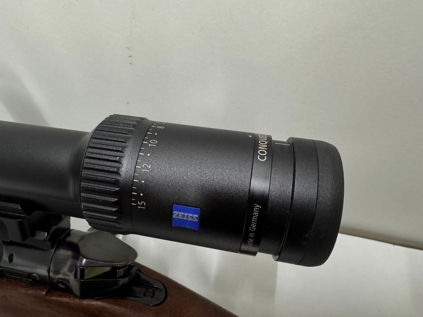 HEYM SR 30 Varmint with Zeiss Conquest V6