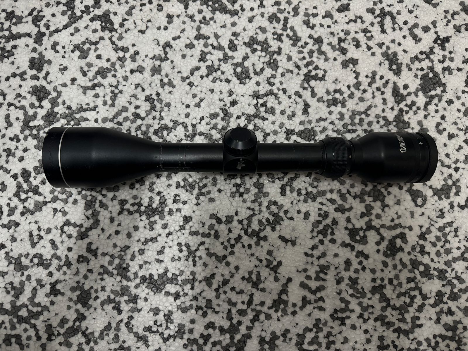 Tasco 2,5–10x44 Fatto in Giappone