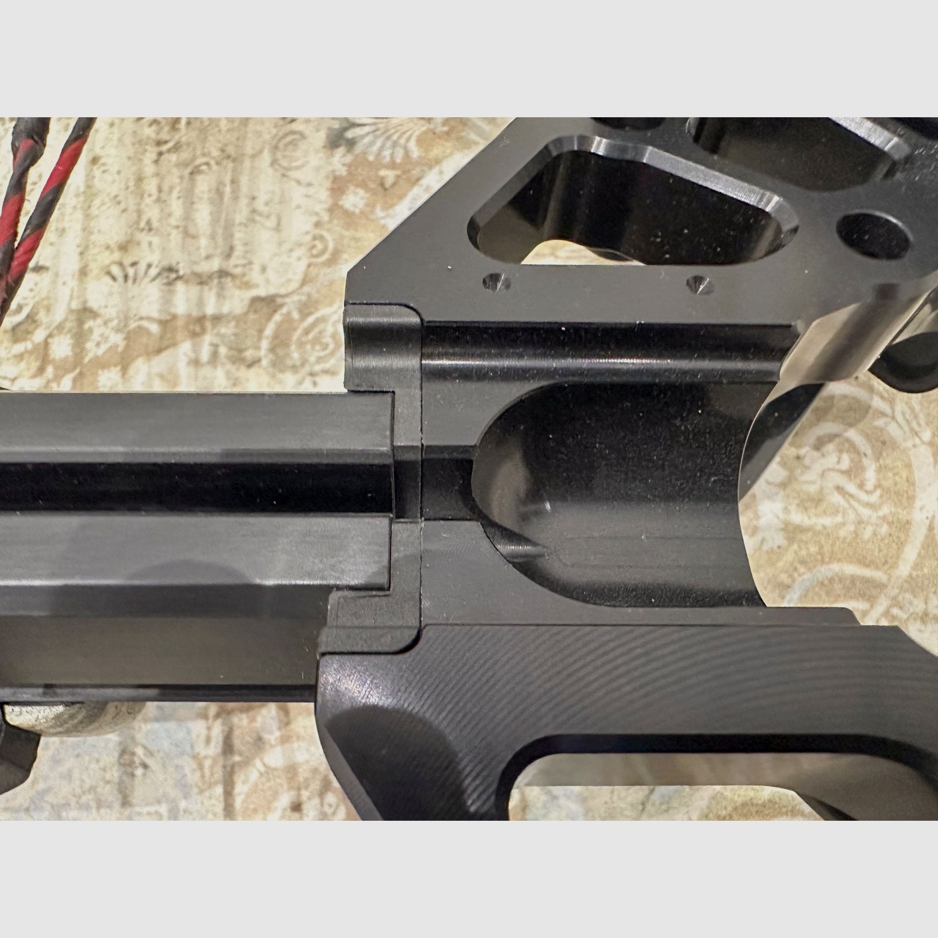 TenPoint Shadow Ultra Lite (350 FPS) inkl. TenPoint Rangemaster Pro 2-6 x 32 - Armbrust
