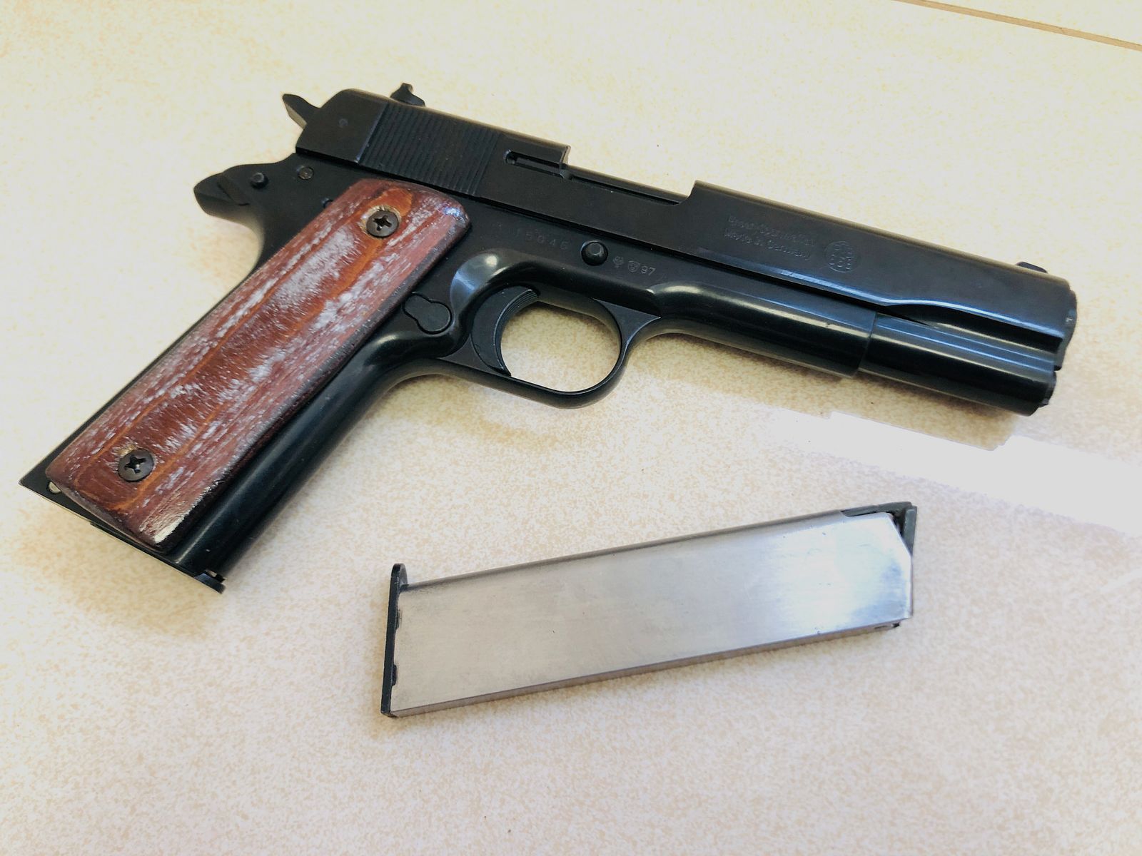 ••• Magazyn do pistoletu gazowego - 9mm PAK - PTB 523 •••