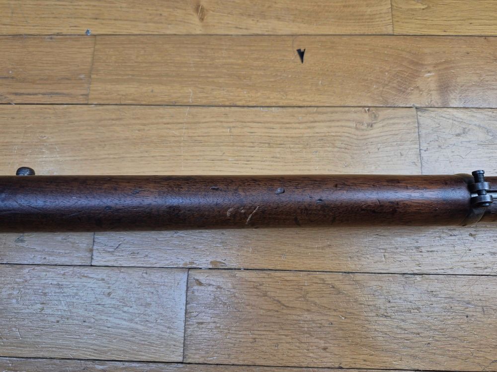 Fucile regolamentare russo Berdan N°1 Modello 1868 introvabile – Cal. 4,2 Linee – Produzione rarissima Colt Hartford del 1869/70 – Solo 30.000 armi – Punto di partenza di tutto l'armamento russo moderno – Legno di noce TBE – Eccellente meccanica intatta – Bella brunitura e marmorizzazione nell'otturatore – Canne superbe – Eccellente stato generale – Una delle più grandi rarità dell'armamento regolamentare del XIX secolo – TBE++!, immagine 14 di 39