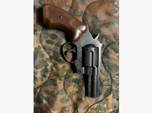 Revolver bundle HW 37 plus SM 2000