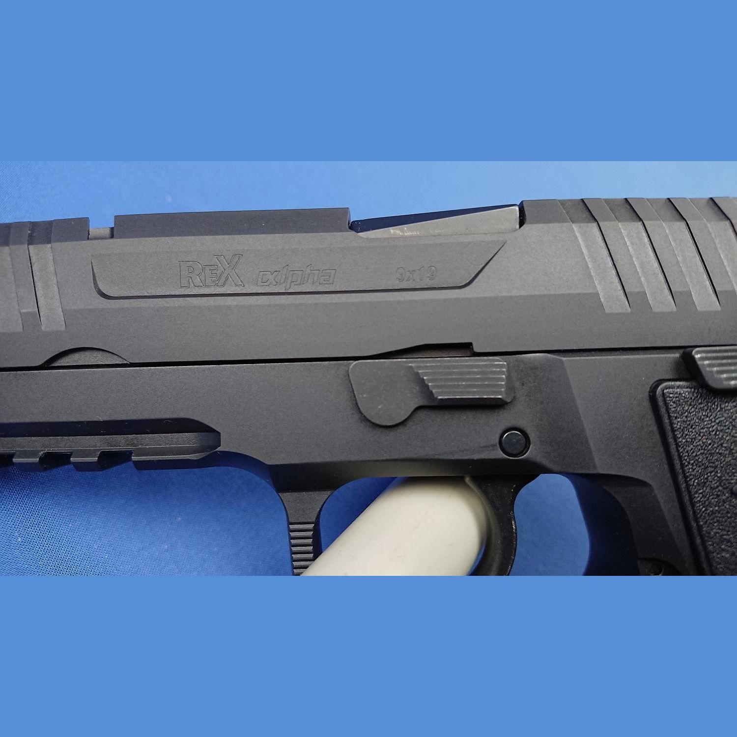 Arex Zero Alpha Standard Kal.9x19mm, Bild 3 von 4