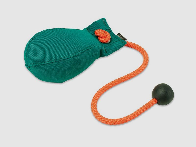 Mystique Mystique Dummy Ball 300g grün