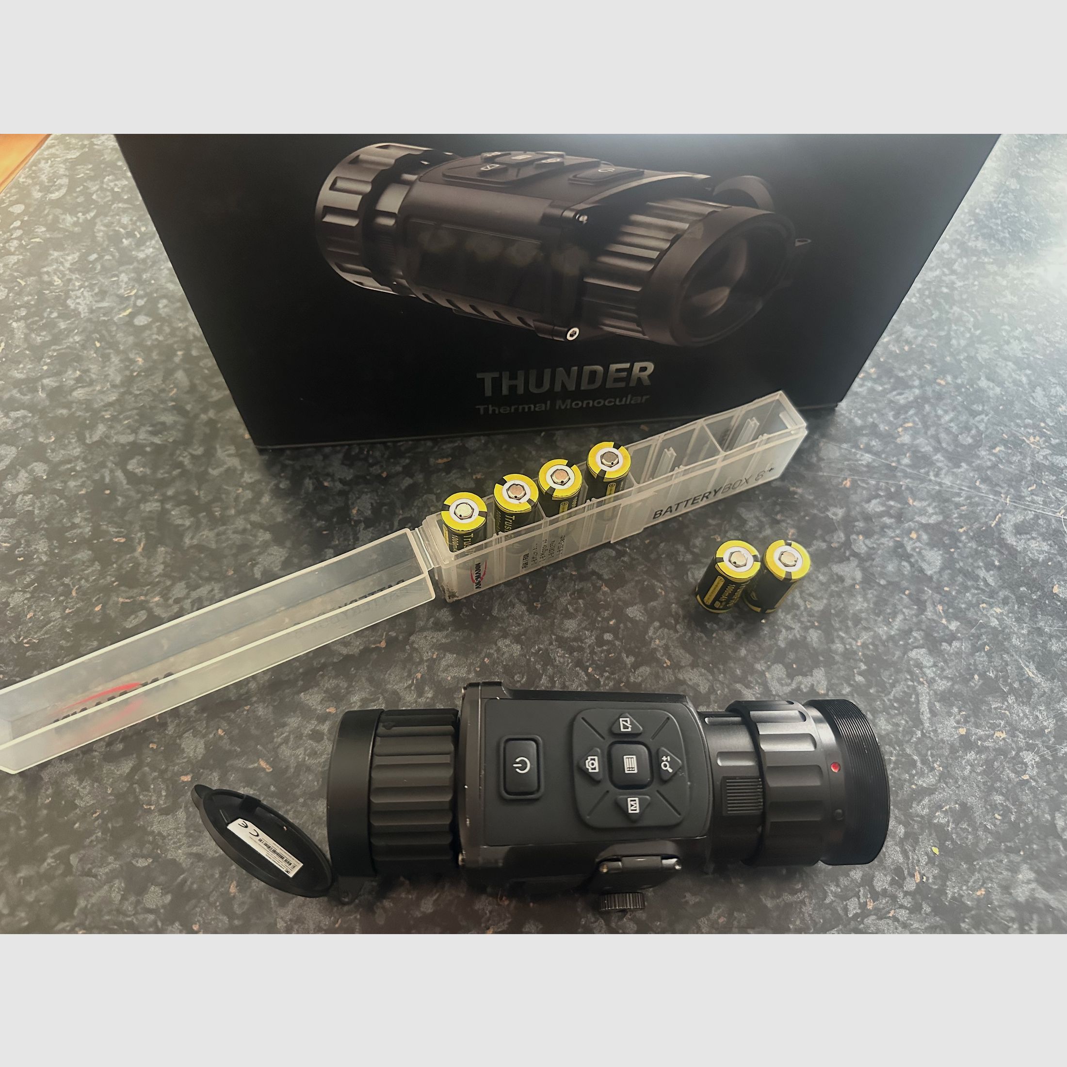 Hicmicro TE19 C thermal imaging attachment