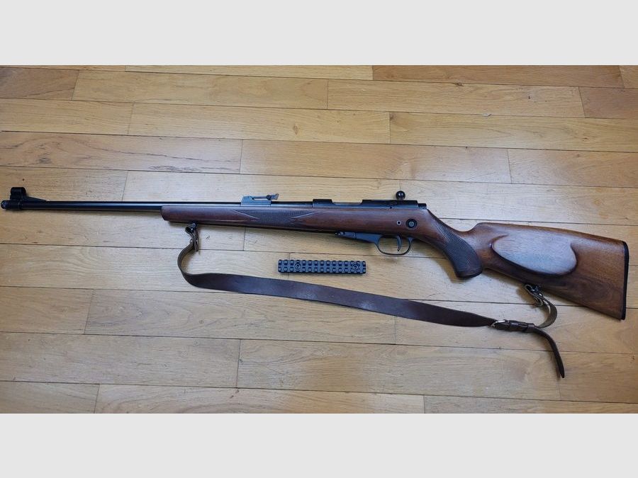 Wunderschöne Walther KKJ Schießbüchse – Kal. 22LR – manuelle Wiederholung – 5-Schuss Magazin – Gewindelauf – hohe Präzision – Zustand nahezu neu – TBE ++, Bild 9 von 24