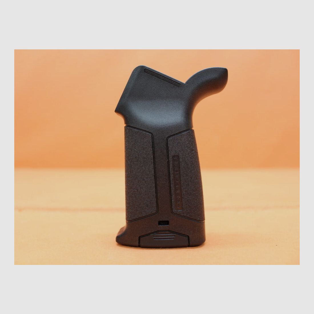 HERA AR-15 : Poignée de pistolet HERA H15G en polymère noir