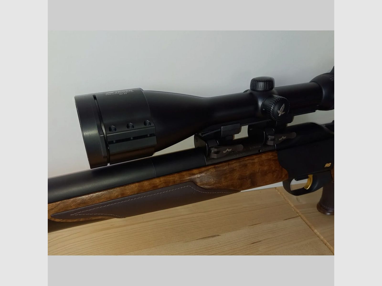 EAW Sattelmontage für Swarovskirail SR auf Blaser