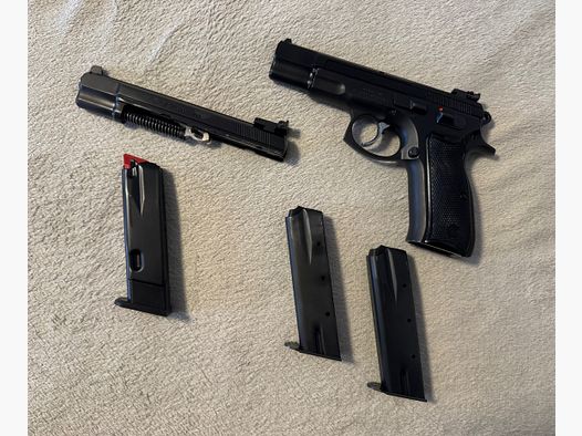 CZ75 with quick-change system