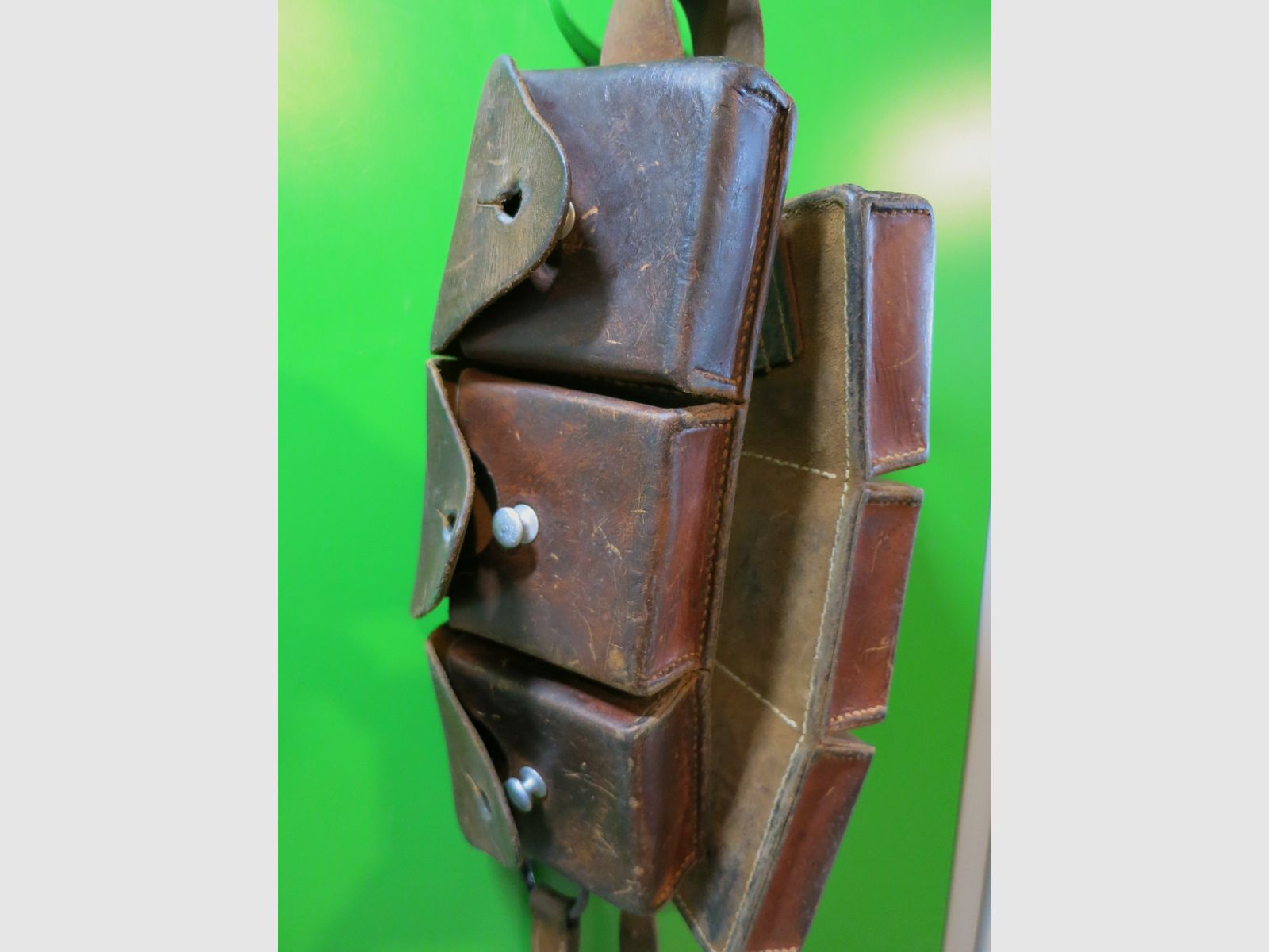 Storica borsa per cartucce in pelle da cavalleria 6-Pack dell'esercito svizzero Schmidt Rubin K11 / K31