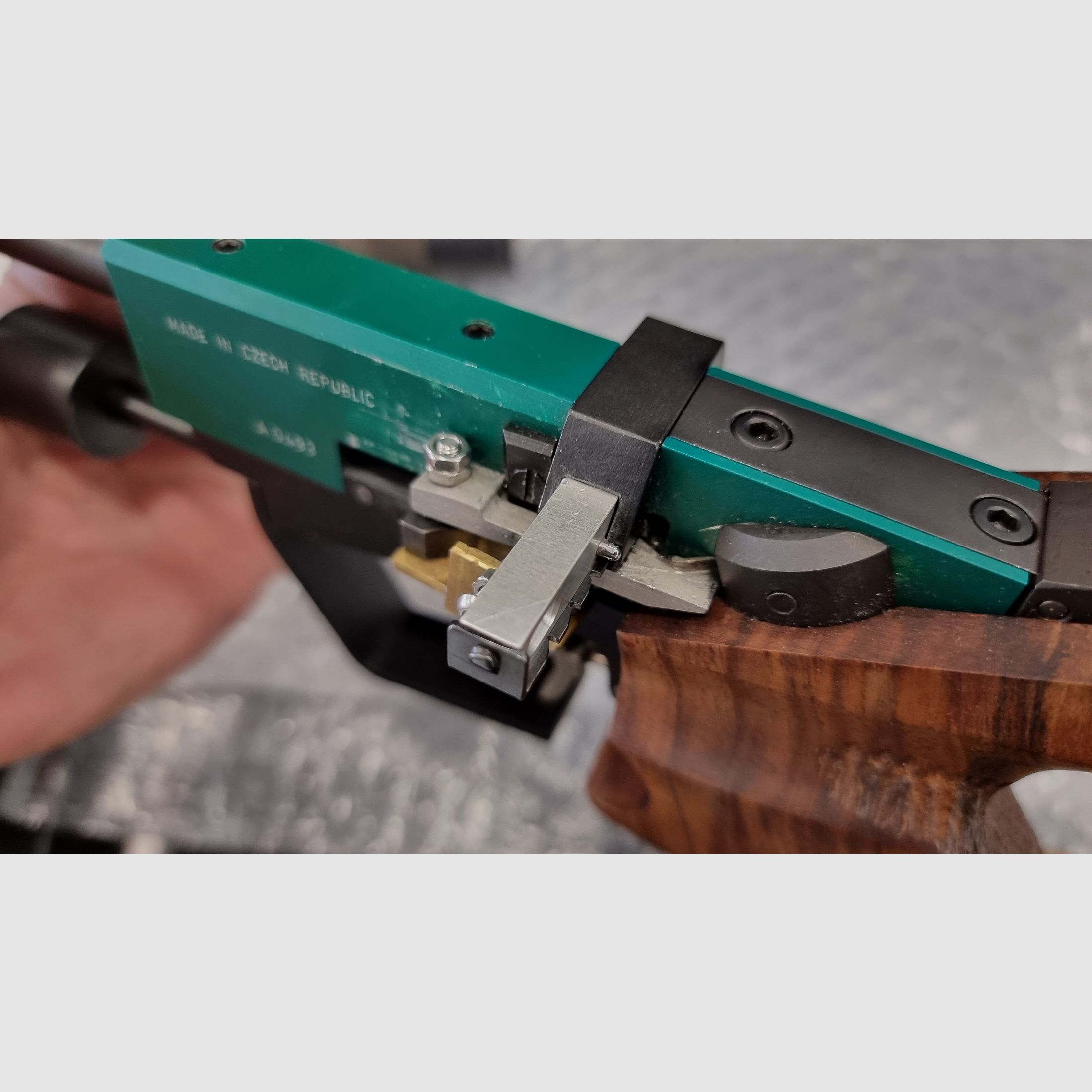 BRNO Aeron B96 -CO2 Luftpistole- FÜR TEILE