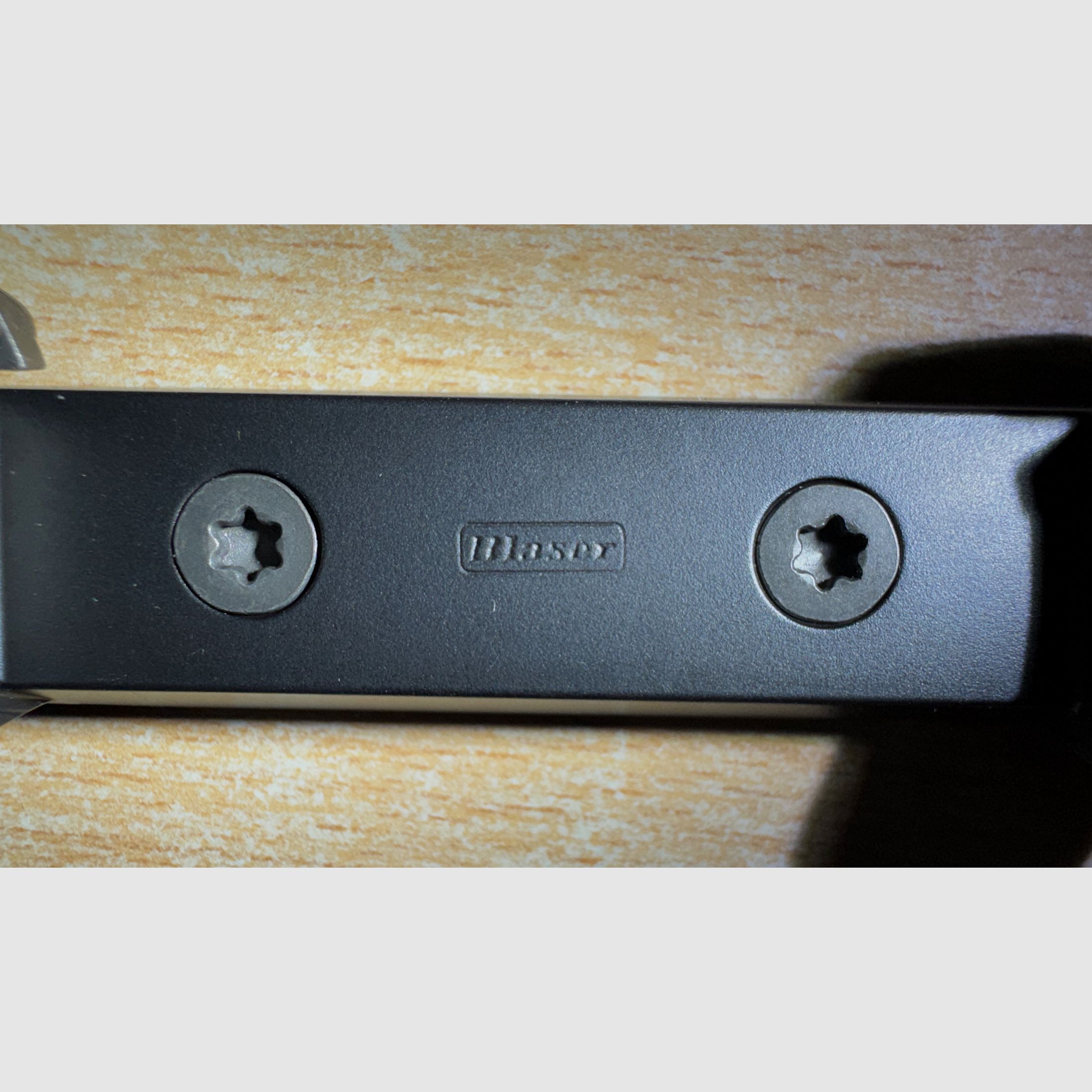Blaser saddle mount for Swarovski rail