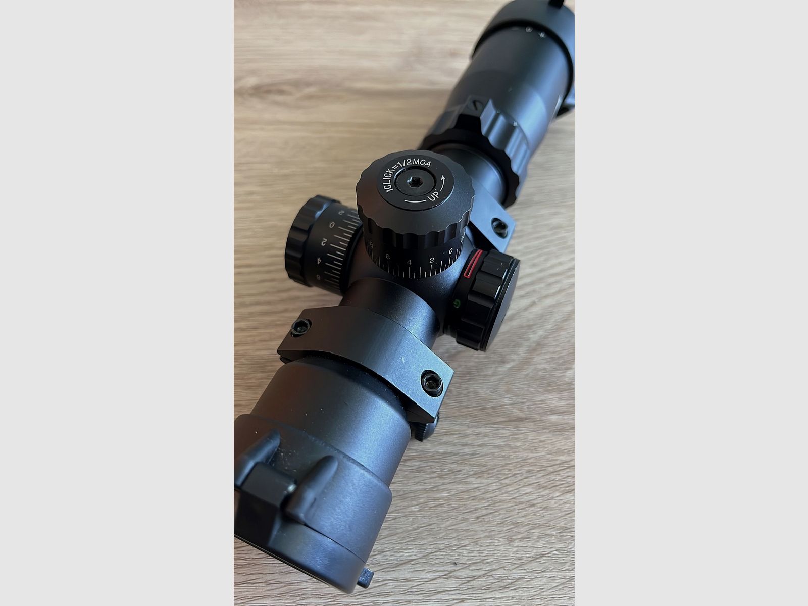 AIA Arrow in Apple Scope Visier Zielfernrohr 2 bis 6 Fach