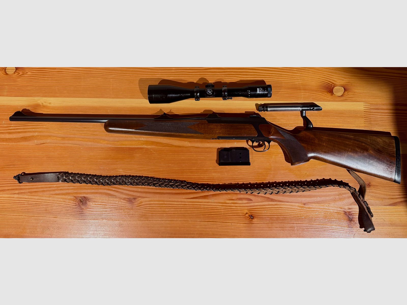 💥 J.P. Sauer & Sohn 200 in kal. .30-06 Spr. | Met ZEISS DIAVARI-ZA 2,5-10x52 | Weinig geschoten!