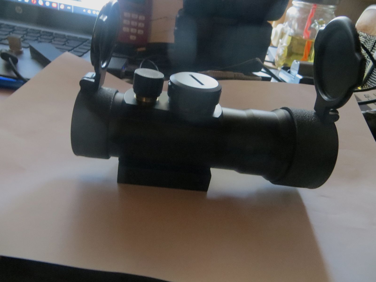 Like-new scope 3x44 for 20 mm rail with RedDot