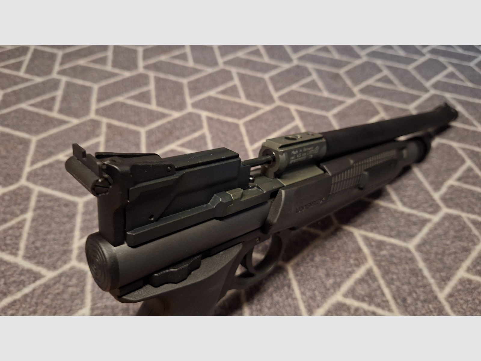 Umarex RP5 4,5 mm CO2 Pump Action mit 2x 5 Schuss Magazinen - Rarität!