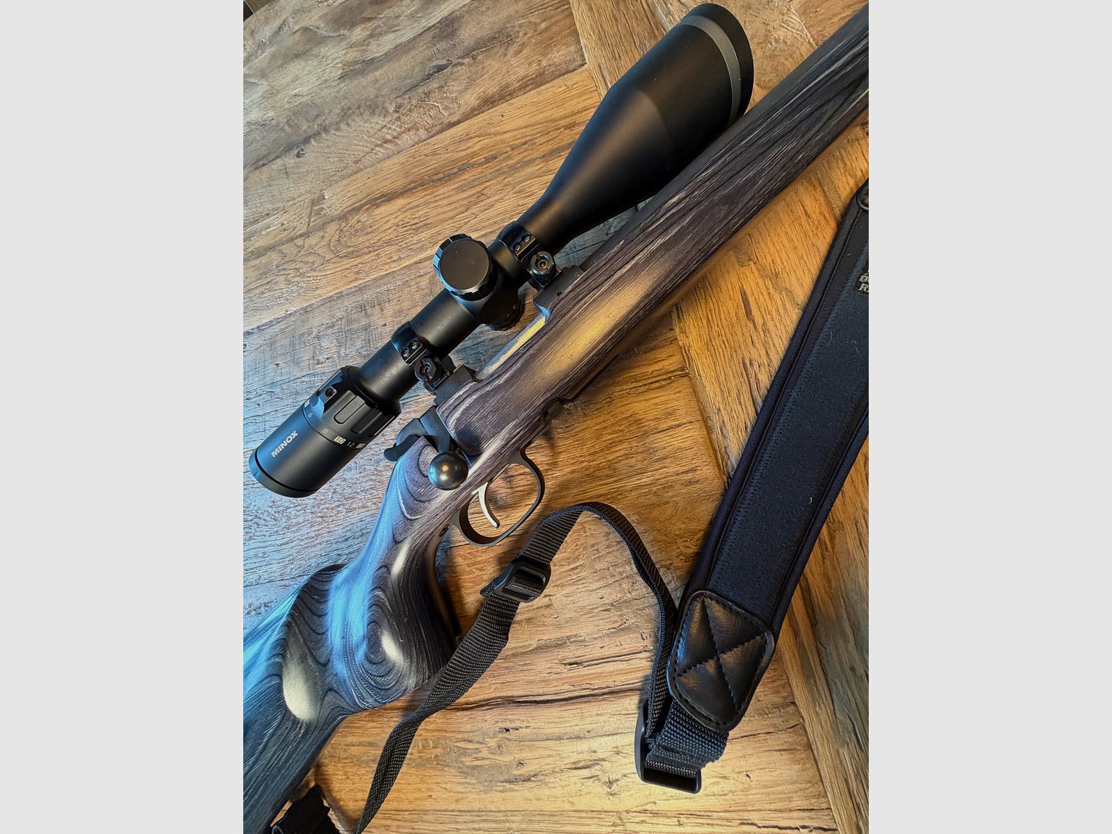 CZ 527 Laminate Varmit, Bild 3 von 15