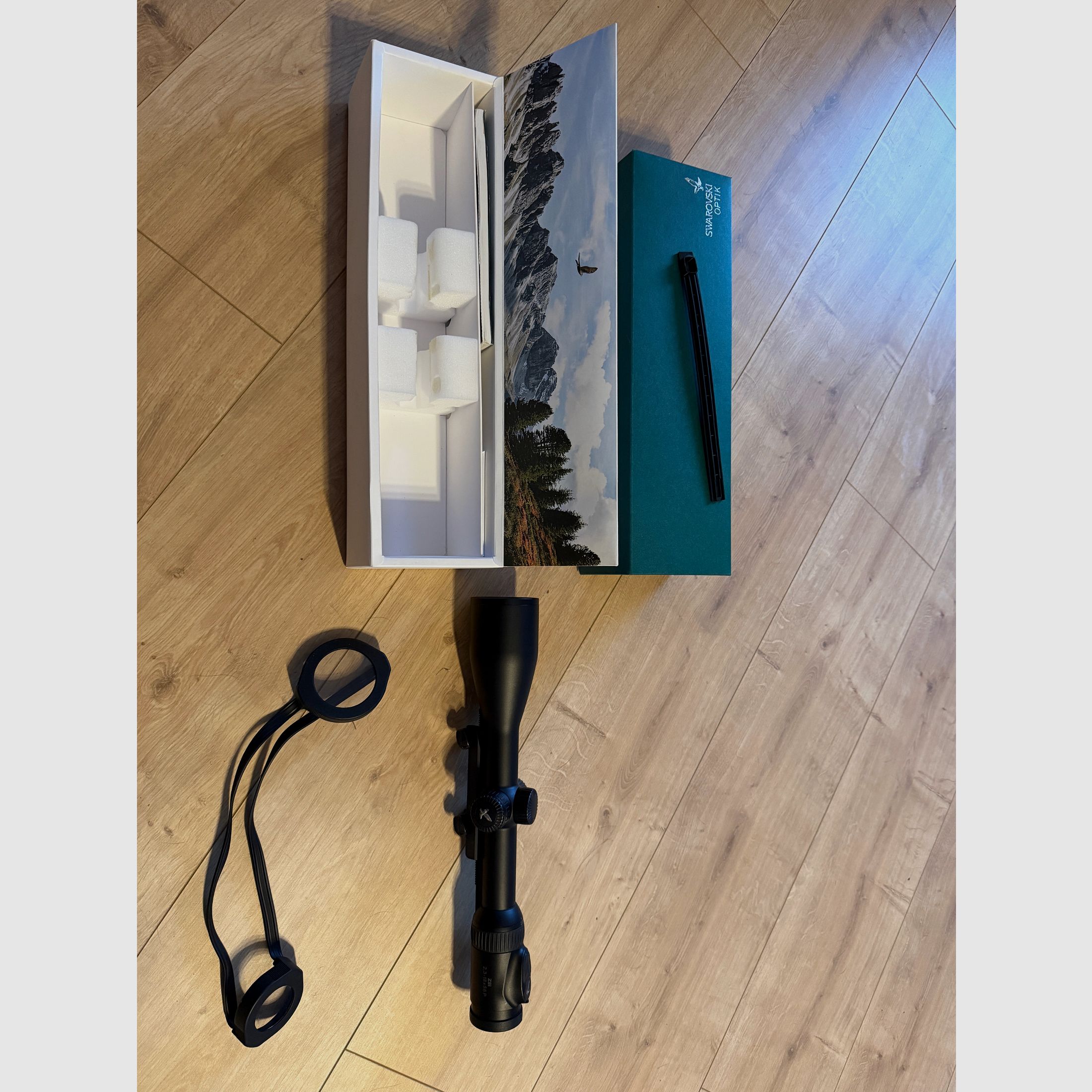 Zielfernrohr Swarovski Z8i 2,3-18x56 P SR Leuchtabs. 4A-I Schiene Rail neuwertig