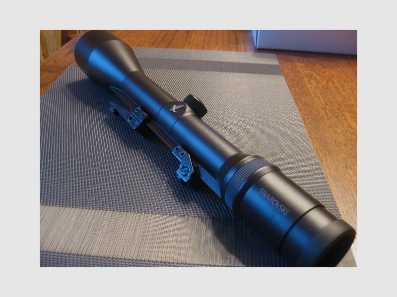 FAST NEUWERTIGES Swarovski Habicht 2,5-10x56 Schiene und EAW(?)-Schwenkmontage sowie Absehen-4 ! KEIN ZEISS-Blaser-Sauer-Mauser-Kahles Z4-Z6-Z8