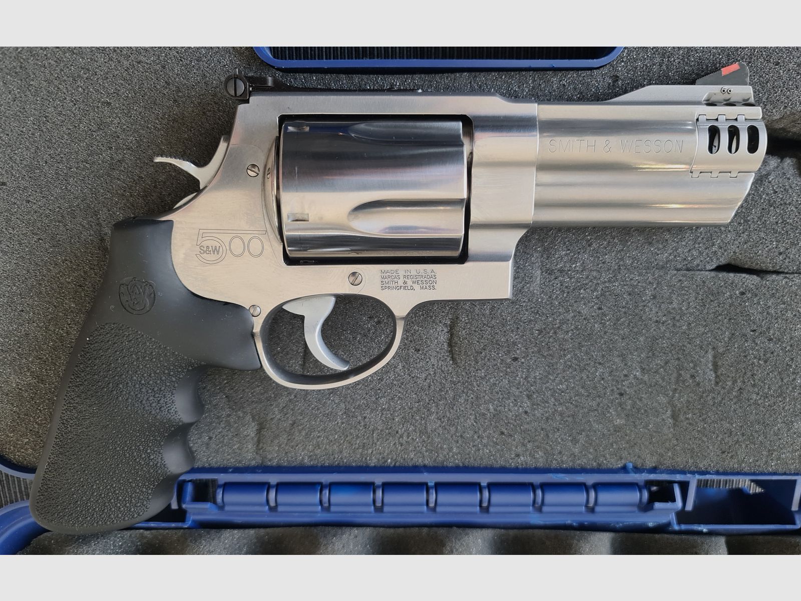 Smith & Wesson Modell 500 4 Zoll mit Kompensator Kaliber .500 S&W Magnum