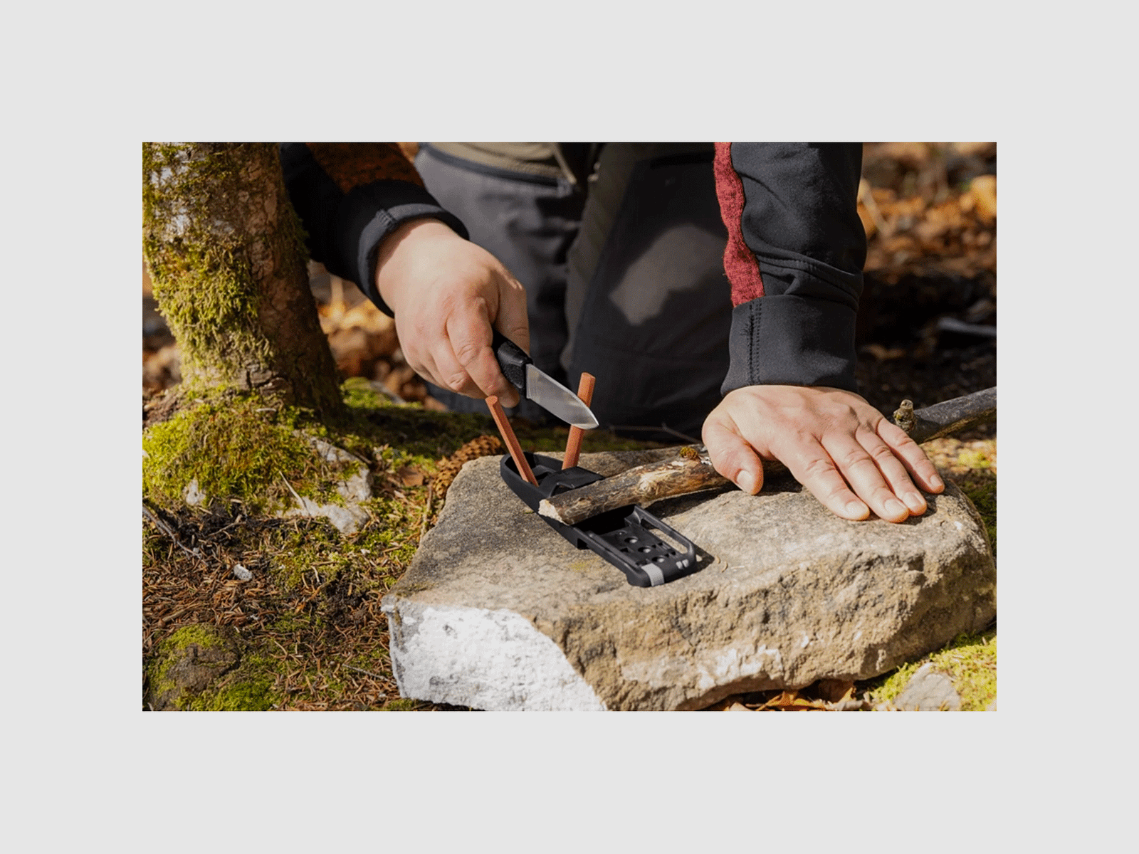 VICTORINOX – VENTURE PRO KIT CZARNY, zdjęcie 8 z 13