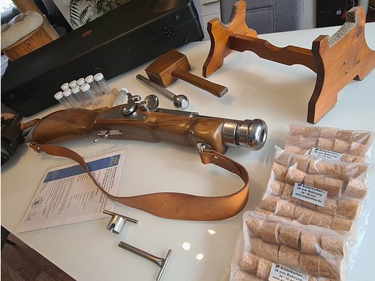 Schaftböller mit 28er Bohrung  für 40g Sch.P. mit Extras kein Stangassinger