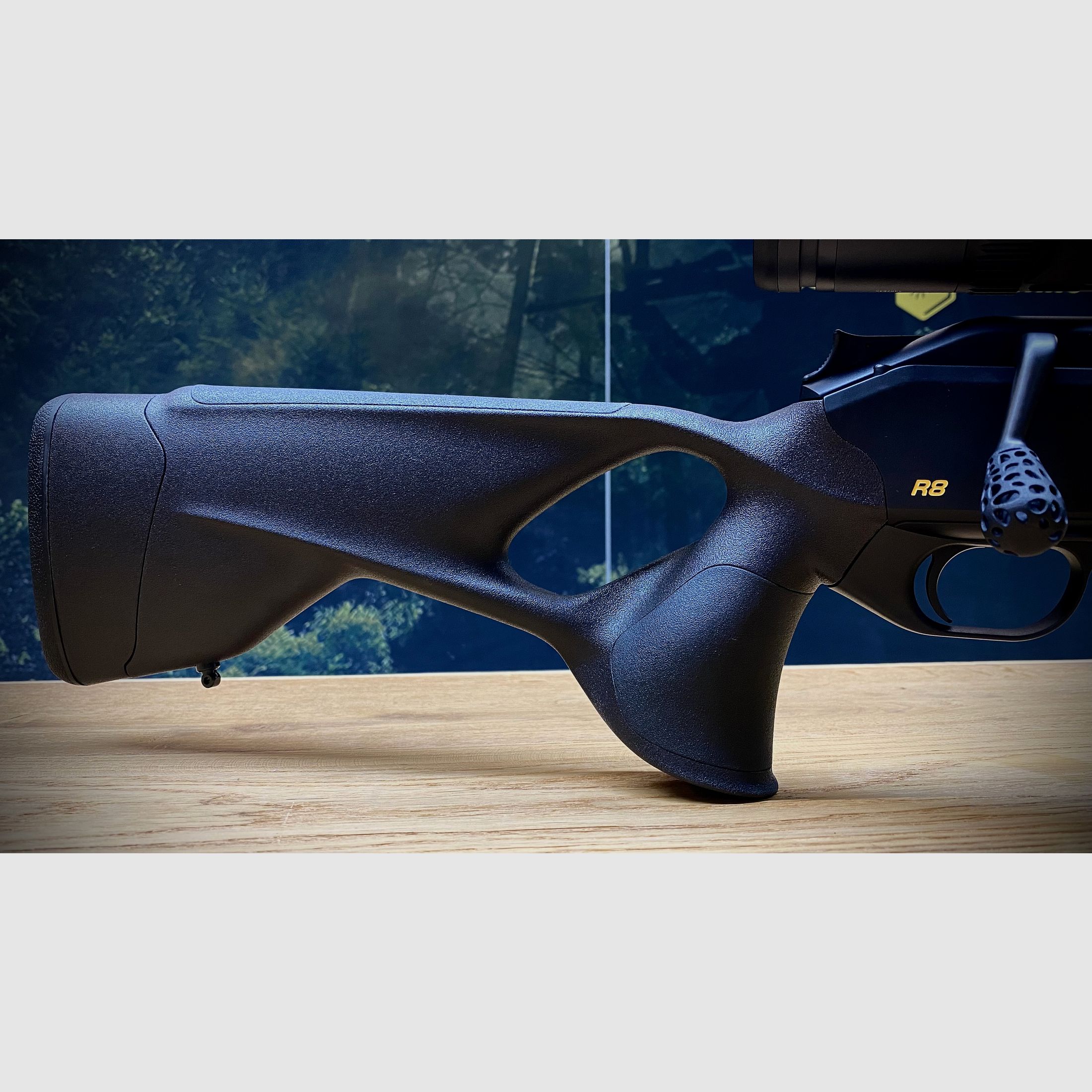 Blaser R8 Ultimate / Elastomer Einlagen / ZEISS V6 2,5-15x56 / Roedale 50XK+ / M15x1 Kaliber&Lauflänge nach Wahl