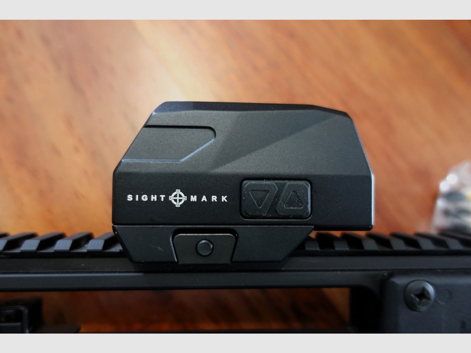 Sightmark Leuchtpunktvisier Volta Solar AR15 AR10