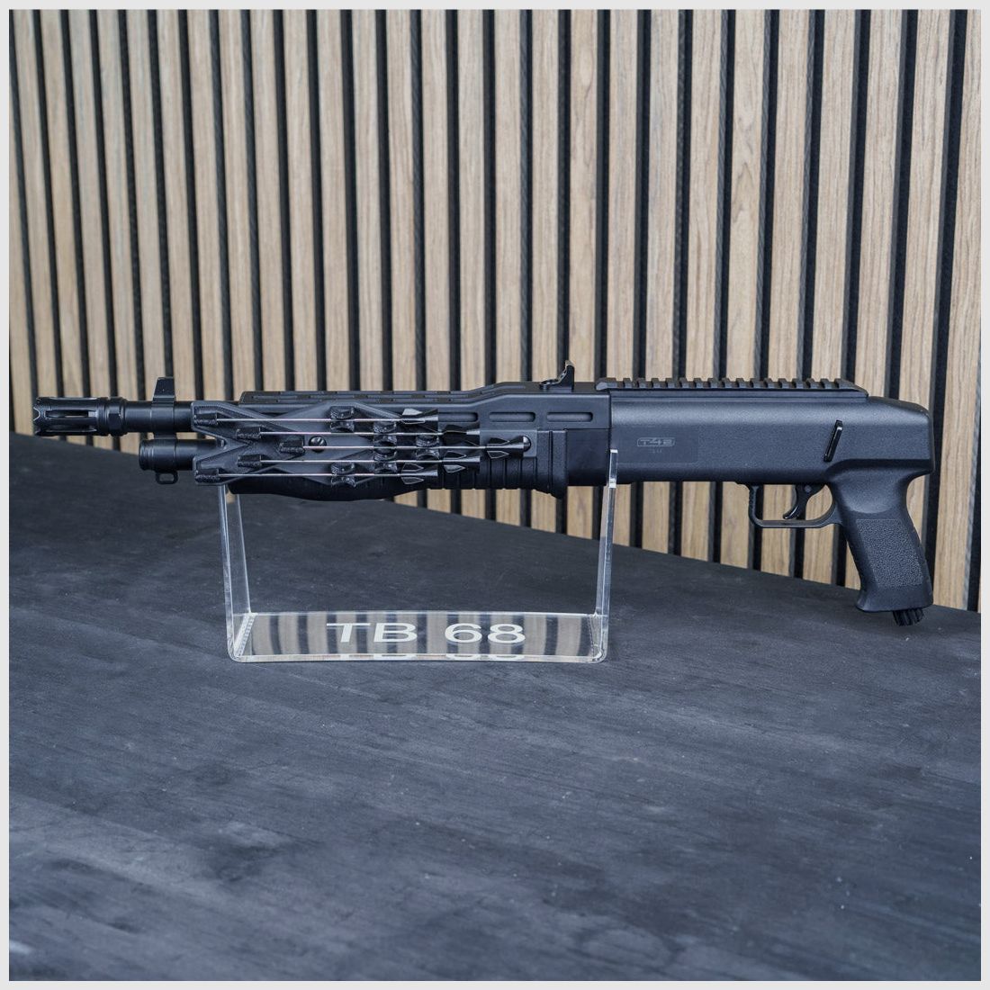 PLEXIGLAS® tafelstandaard voor HDB68 | TB68 | stijlvol ontwerp met lasergegraveerd Homedefence-logo