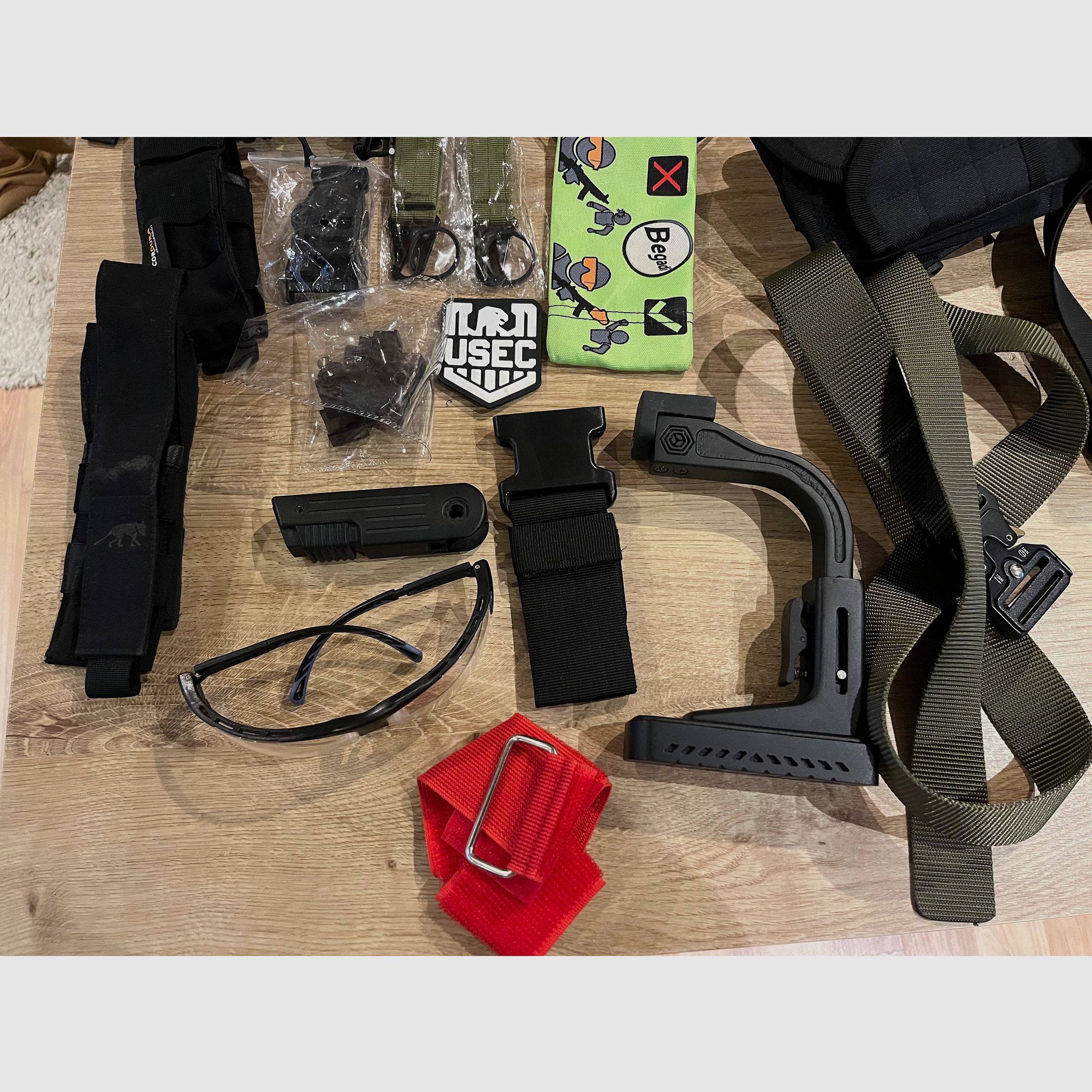 VFC MP7A1 GBBR con vari accessori